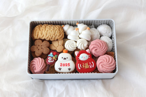 お正月のプレミアムクッキー缶