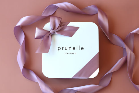 ラベンダーのプレミアムクッキー缶