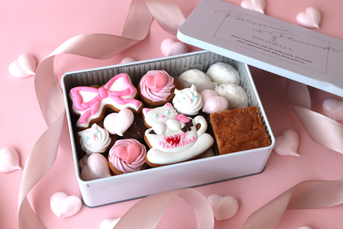 バレンタインのプレミアムクッキー缶