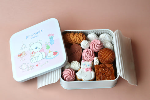 プリュねこクッキー缶