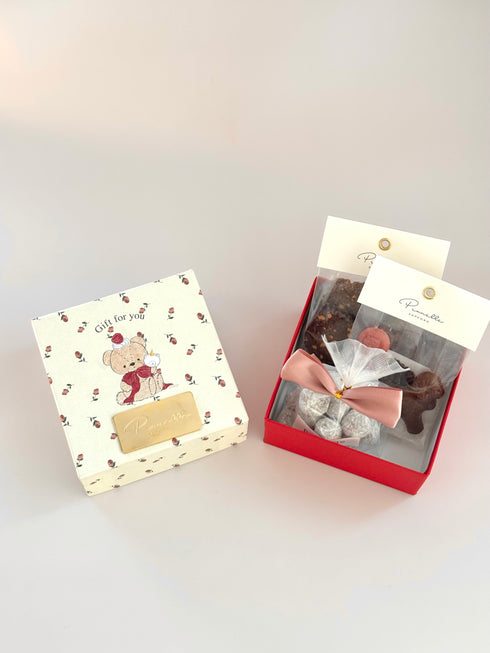 NAPPYコラボ テディベア ギフト BOX(焼菓子&チョコレートの詰め合わせ)