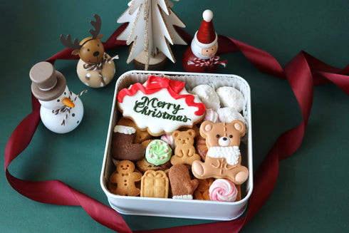 テディベアのChristmasプレミアムクッキー缶