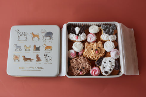 わんわんわんクッキー缶