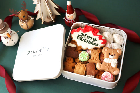 テディベアのChristmasプレミアムクッキー缶