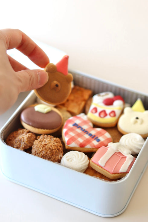 2nd Anniversary プレミアムクッキー缶