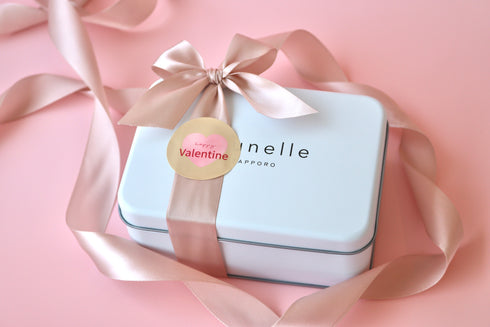 バレンタインのミニクッキー缶