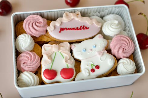 1st Anniversary クッキー缶