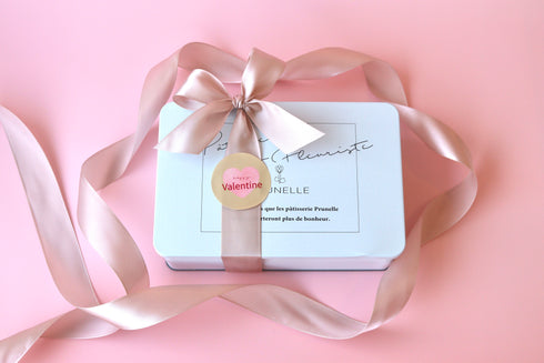 バレンタインのミニクッキー缶