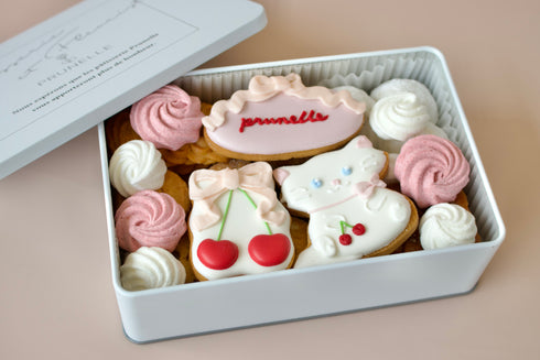 1st Anniversary クッキー缶