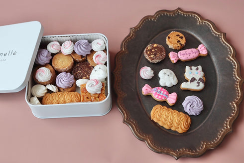 HALLOWEENプレミアムクッキー缶