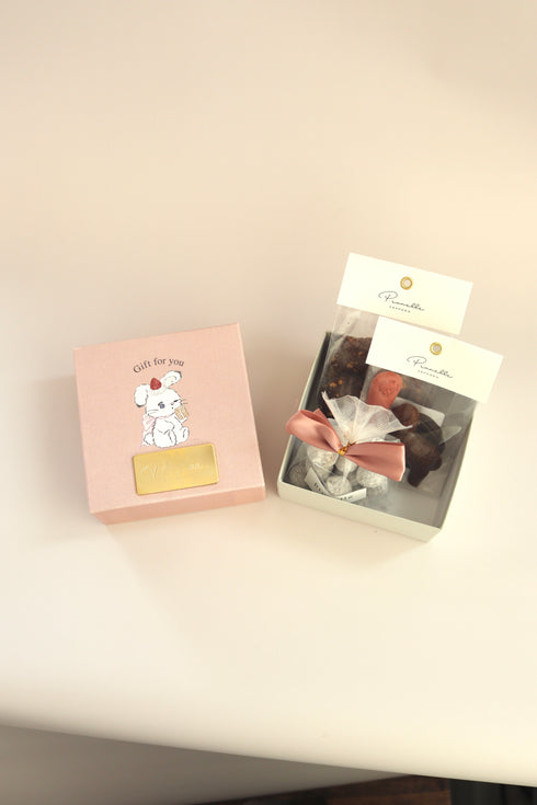 NAPPYコラボ うさぎ ギフト BOX(焼菓子&チョコレートの詰め合わせ)